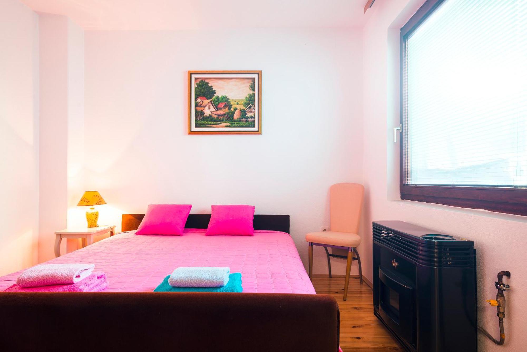 Apartmani Slavica ヤゴディナ エクステリア 写真