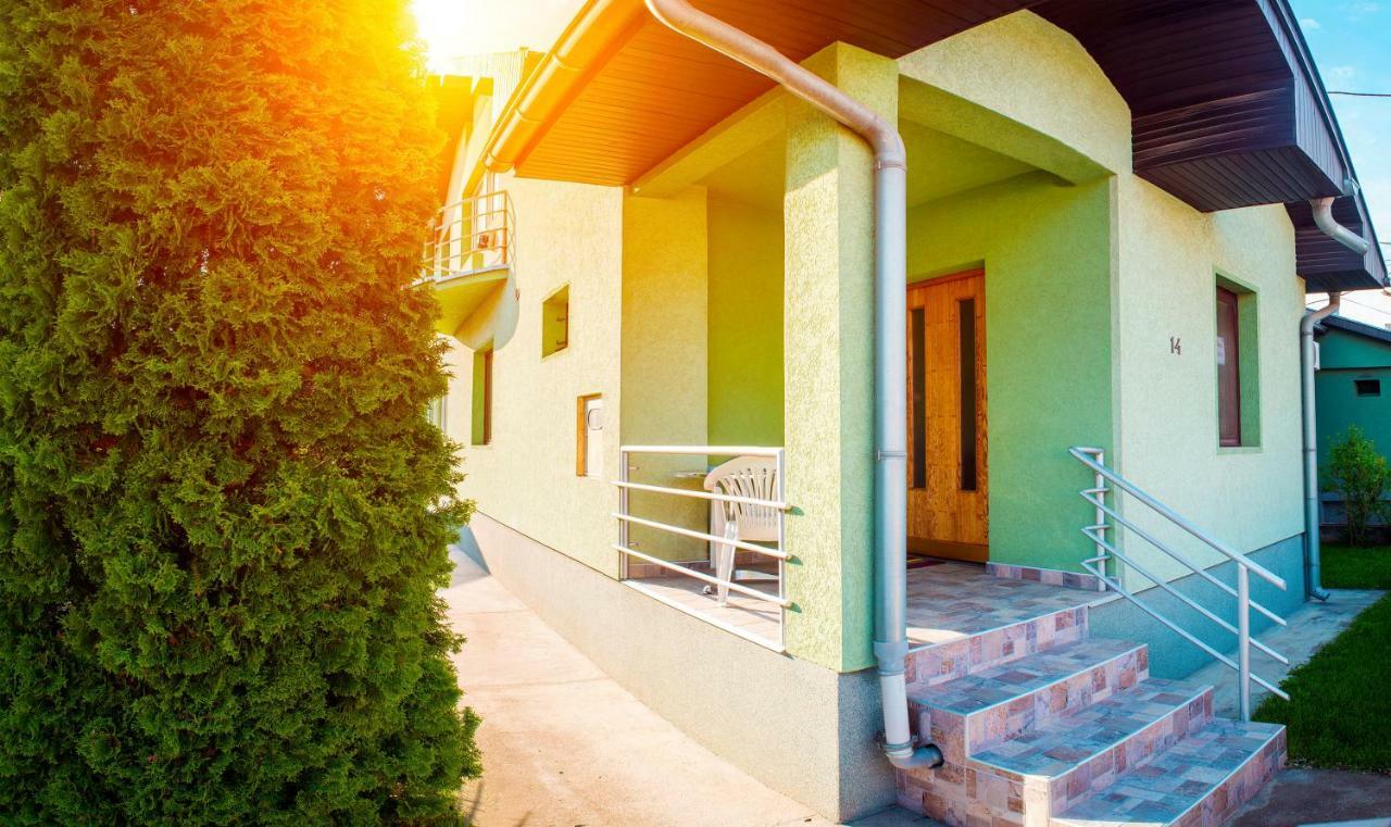 Apartmani Slavica ヤゴディナ エクステリア 写真